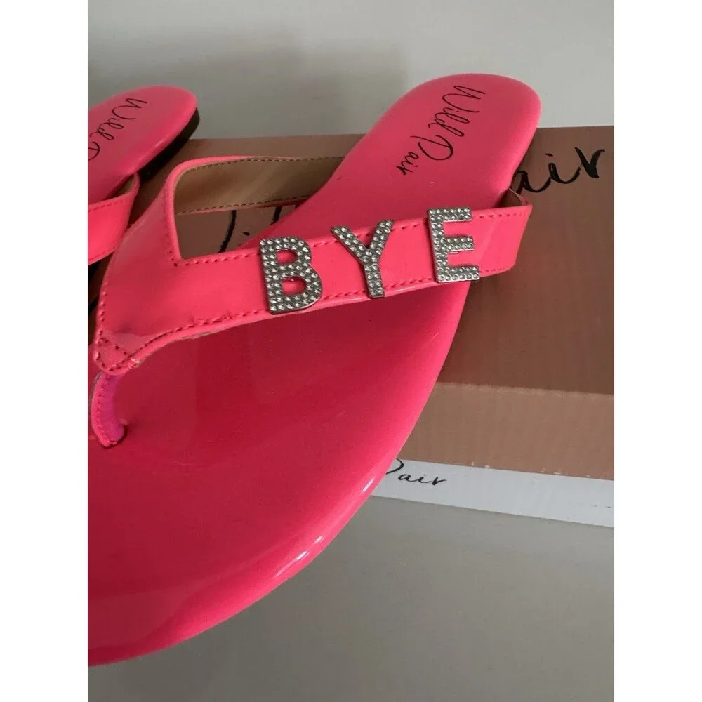 WILD PAIR Womens Pink Rhinestone Fantasia Round Toe Slip On Thong Sandals 9.5 M